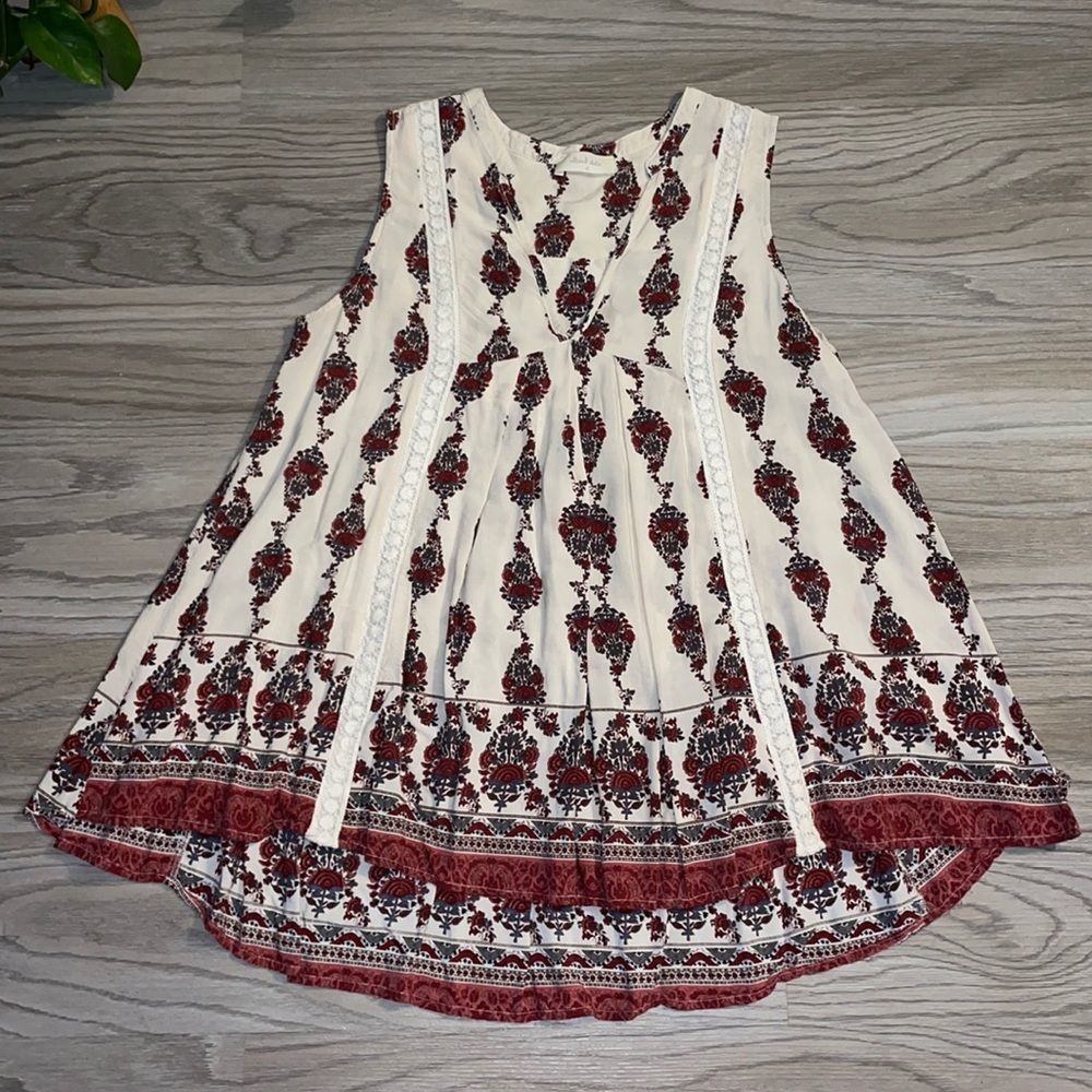 Altar’d State Tank Blouse - L